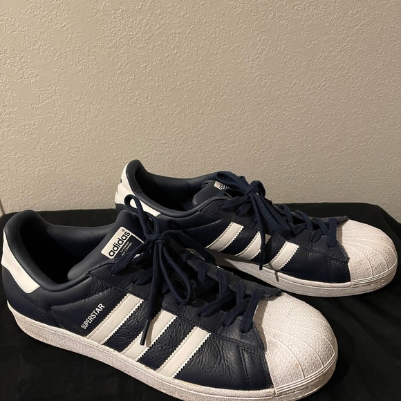 Adidas - Picture 6 of 7